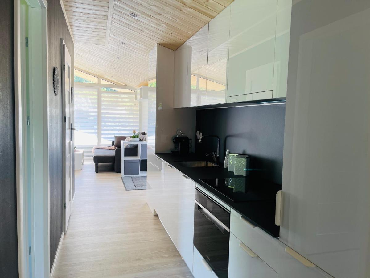 Voralpen Lodge - Ferienhaus Mit Gym, Sauna & Hot Tub Traisen Exterior photo